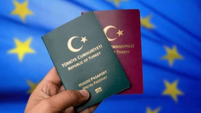AB'den Türkiye'ye vize serbestisi açıklaması