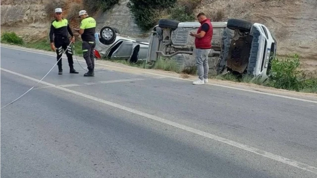 Tatlısu ana yolundaki kazada 4 kişi yaralandı!