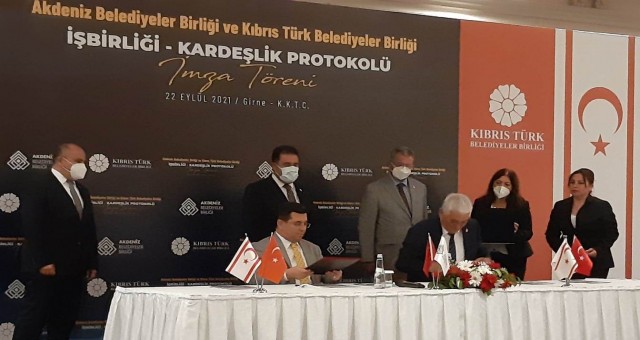 Akdeniz Belediyeler Birliği ile K.T. Belediyeler Birliği protokol imzaladı