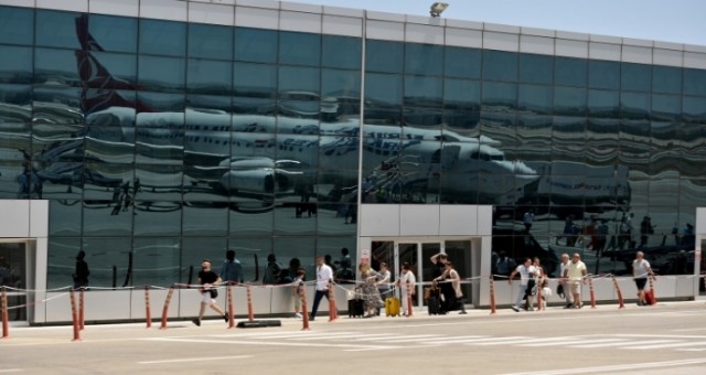 Ercan Havalimanı yeni terminal binasına taşınıyor