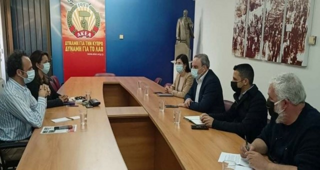 TDP heyeti, AKEL’i ziyaret etti