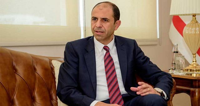 Özersay: Demokrasi herkes için ve her zaman gerekli