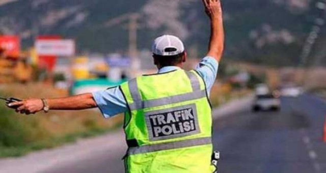 Denetimlerde 37 araç trafikten men edildi