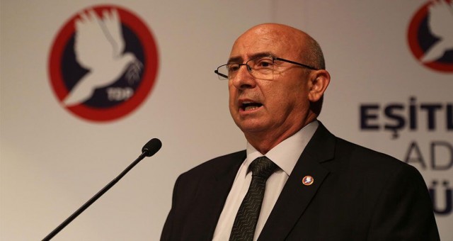 Türkiye'nin siyasi ambargosu altındayız!