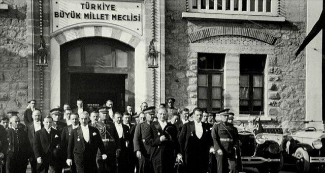 TBMM 102 yaşında